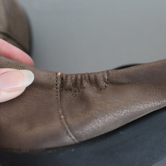 Clarks Cloud Stepper Soft Cushion Size 9 Womens Shoe Bronze - Picture 4 of 11